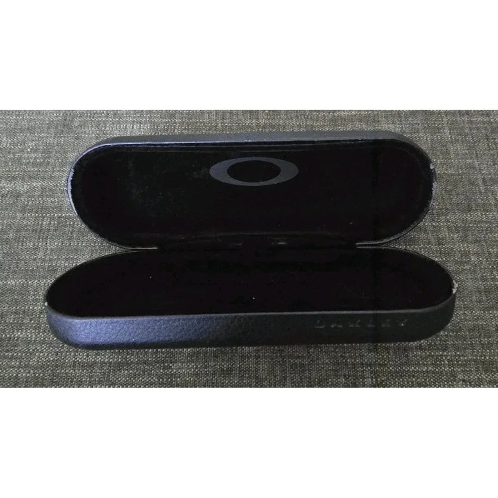 Oakley Black Hard Shell Eyeglass Case (CASE ONLY) Excellent Condition